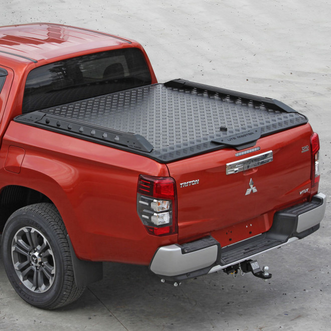 Mitsubishi Triton Hard Lid