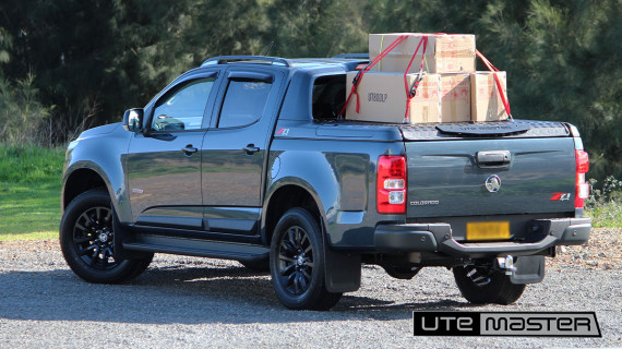 Holden Colorado Z71 Hard Lid Ute Grey Loaded Central Locking Utemaster Load Lid