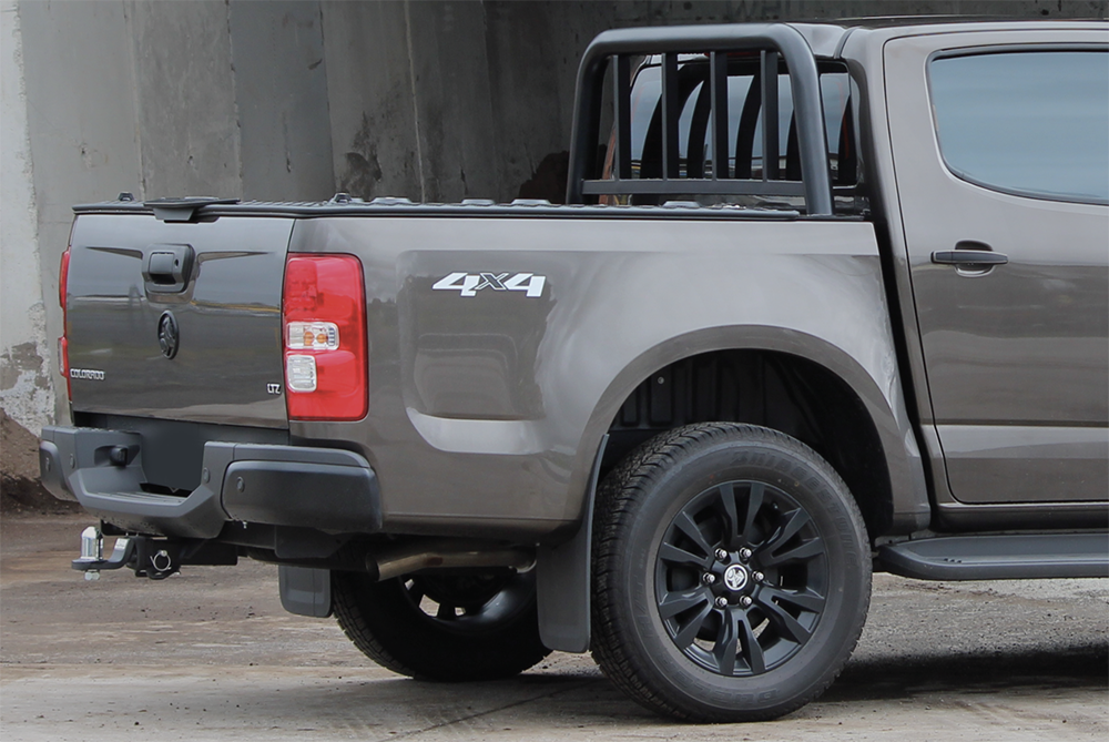 Holden Colorado Cab Guard Load Lid_Hard-Lid