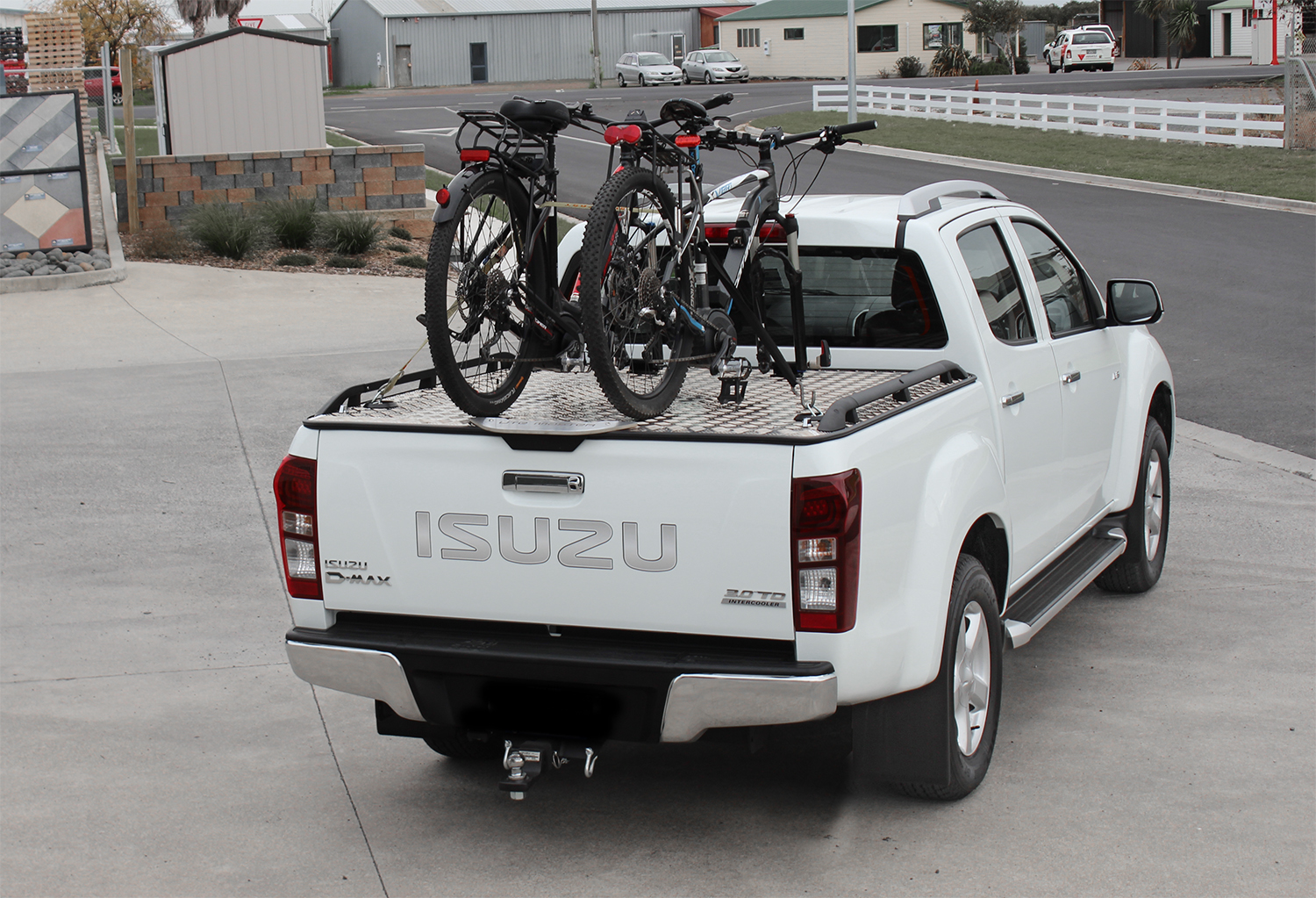 Isuzu Dmax Utemaster