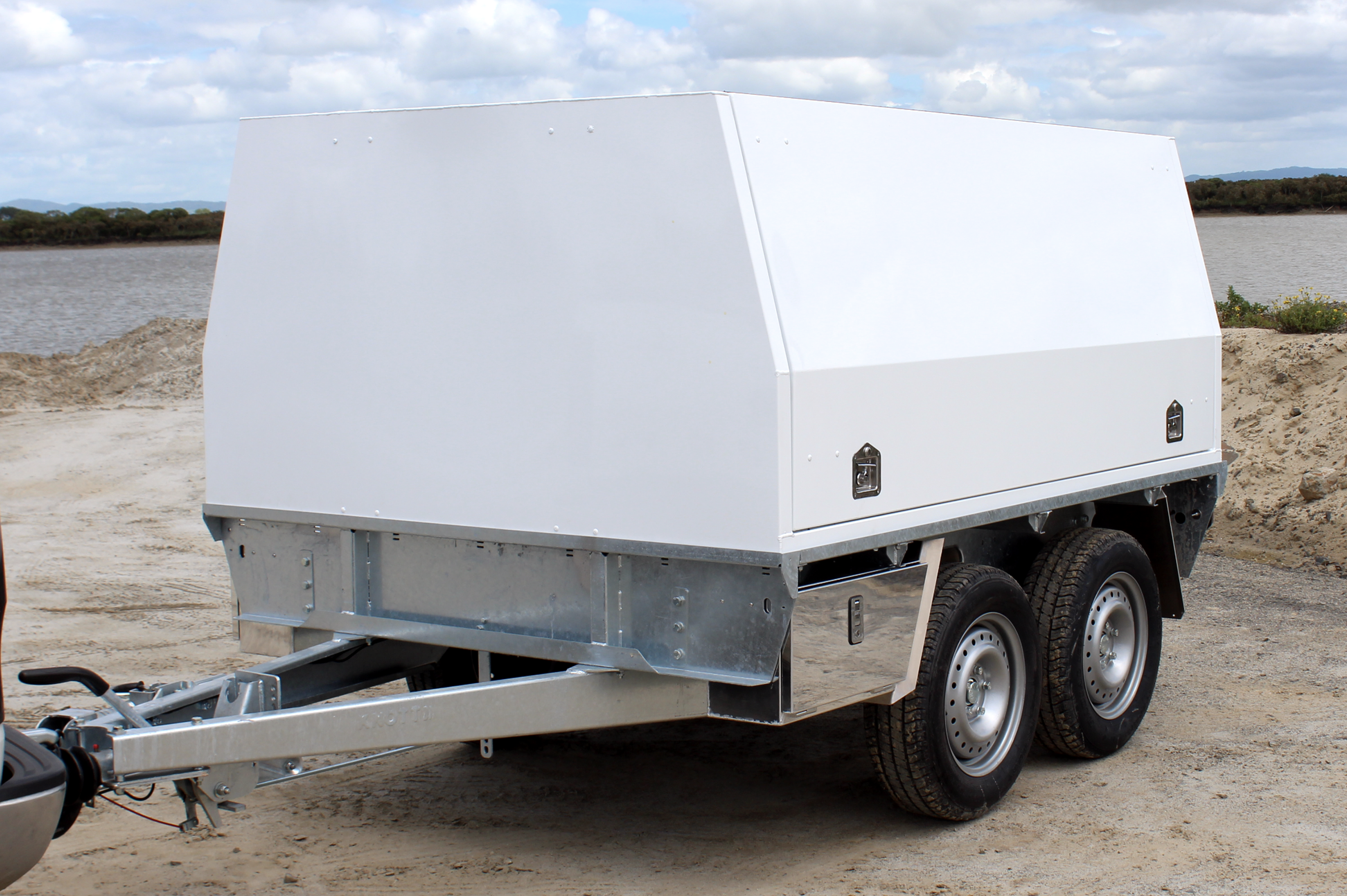 Service Body Full Length Trailer Utemaster