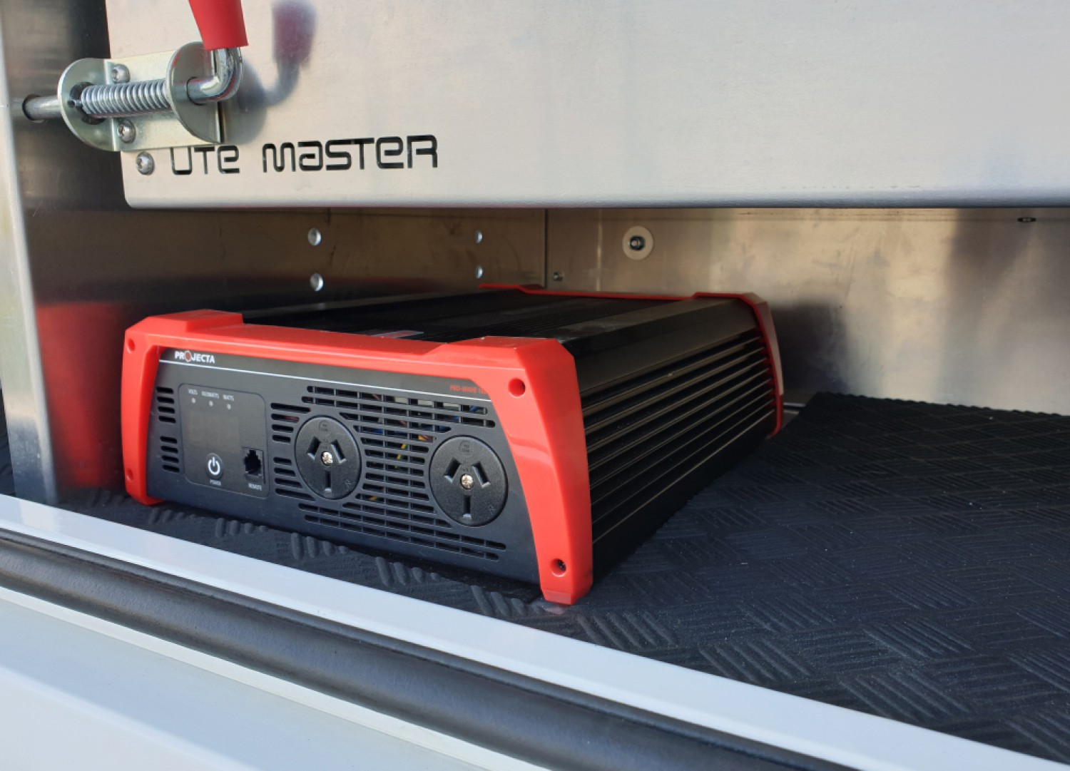 Utemaster Service Body Power Inverter Tradie Ute Projecta Utemaster Service Body Power Inverter Tradie Ute Projecta