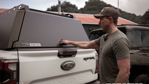 Ford Ranger Raptor Ute White Hunting Fishing Roof Rack Utemaster Centurion 3 v2
