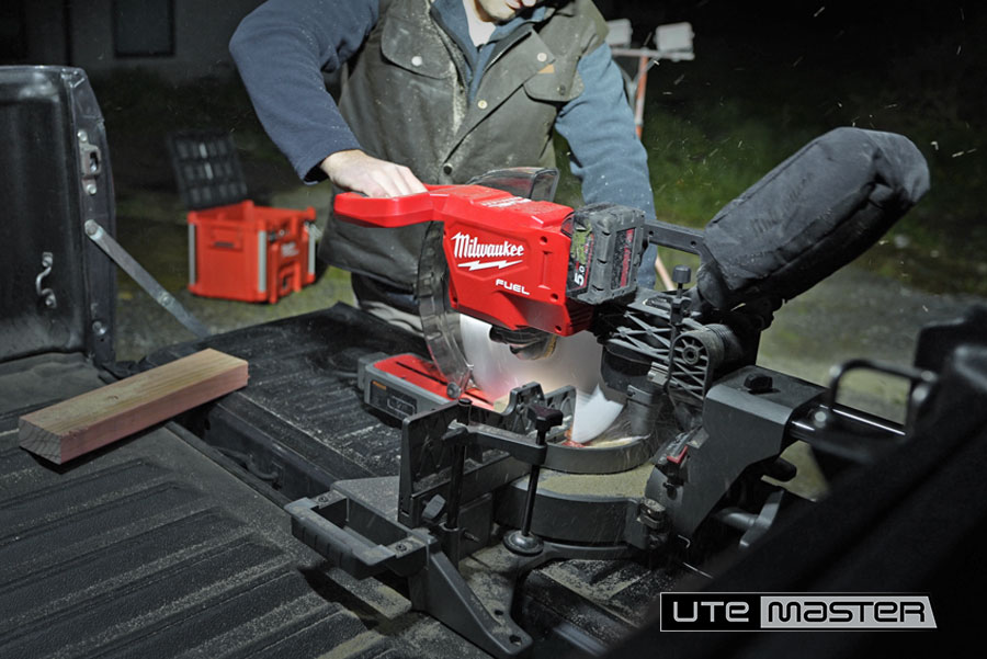 Load Lid Light Utemaster Premium Kit Hard Lid Milwaukee Tools Utemaster 1