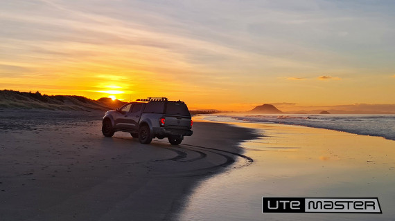 Nissan Navara Ute Canopy 4x4 Beach Utemaster Centurion Canopy