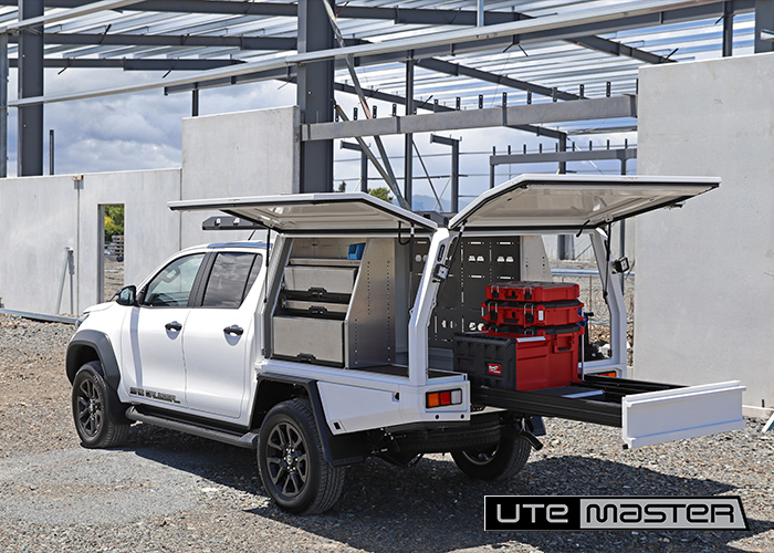Toyota Hilux white TrailCore Service Body cantilever roof rack construction