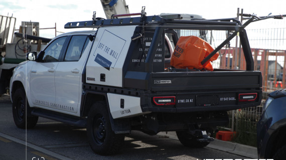 Toyota Hilux Canopy Ute White Concreting Roof Rack Central Locking Utemaster Trailcore Tray 1 v2