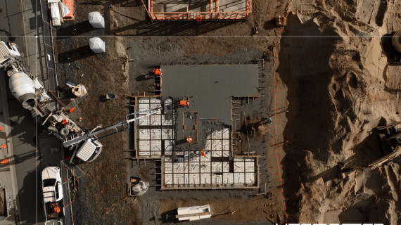 Toyota Hilux Canopy Ute White Concreting Roof Rack Central Locking Utemaster Trailcore Tray 2 v2