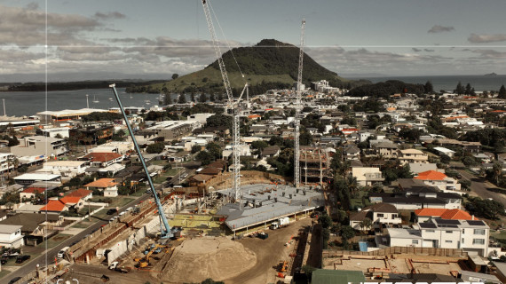 Toyota Hilux Canopy Ute White Concreting Roof Rack Central Locking Utemaster Trailcore Tray 3 v2