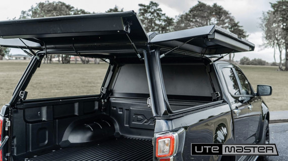 Utemaster Centurion Canopy Black Isuzu D Max 2021 Access Doors Side