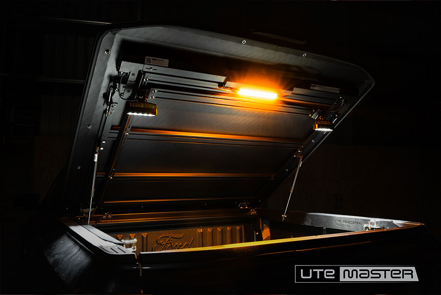 Utemaster Load Lid Premium Lighting Kit 1
