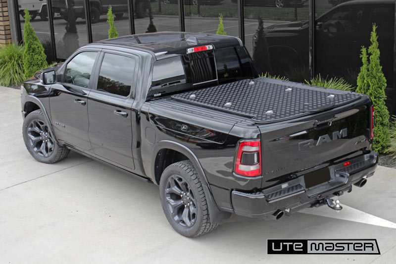 Load-Lid to suit  5’7” 1500 with RamBox 2021-2023