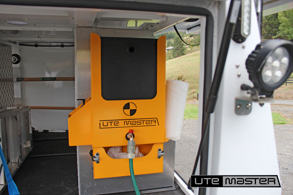 Hand Wash Tank suitanle for COVID 19 Disinfectant Hand Wash in ute