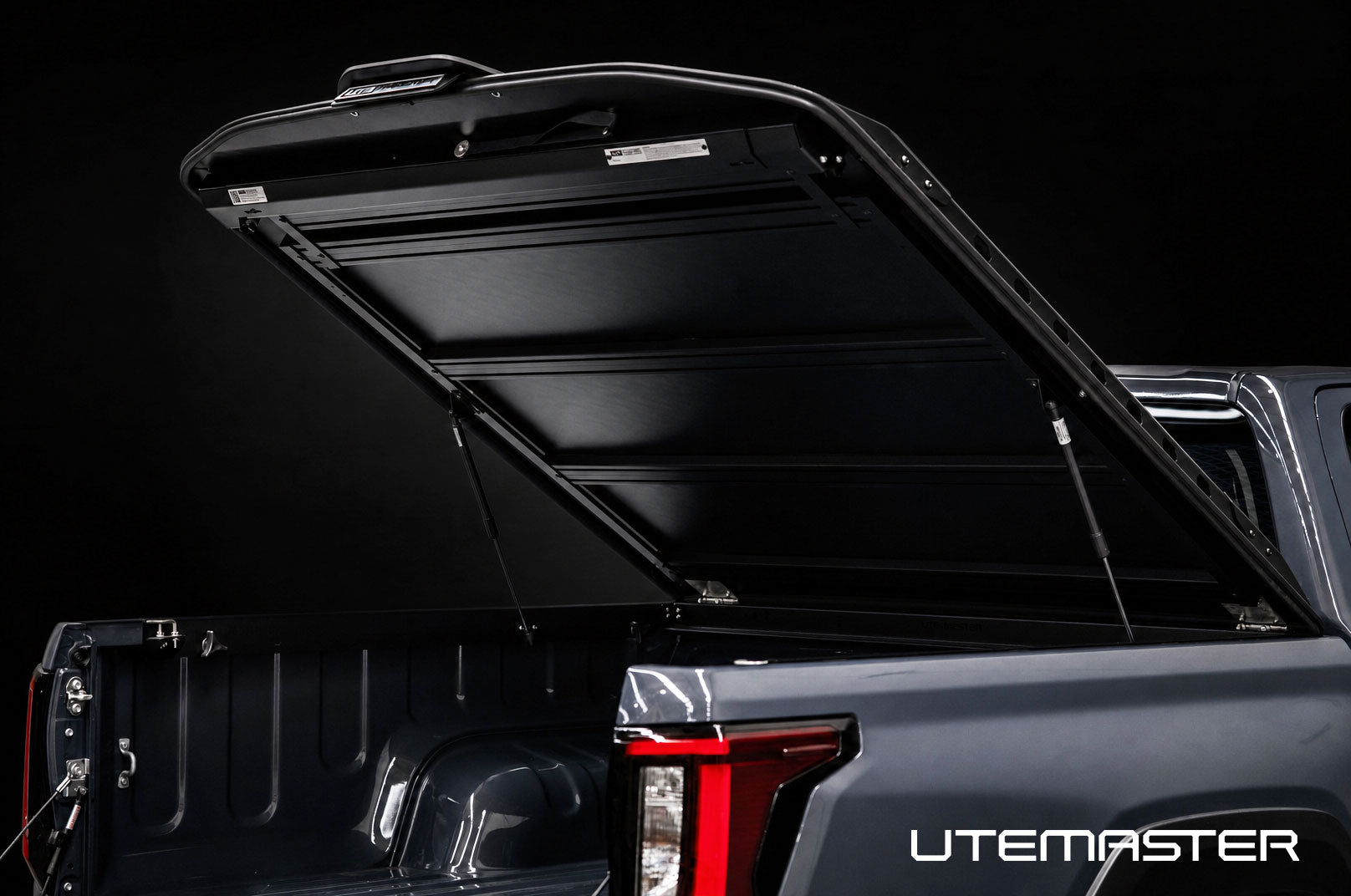 Ram 1500 Hard Lid