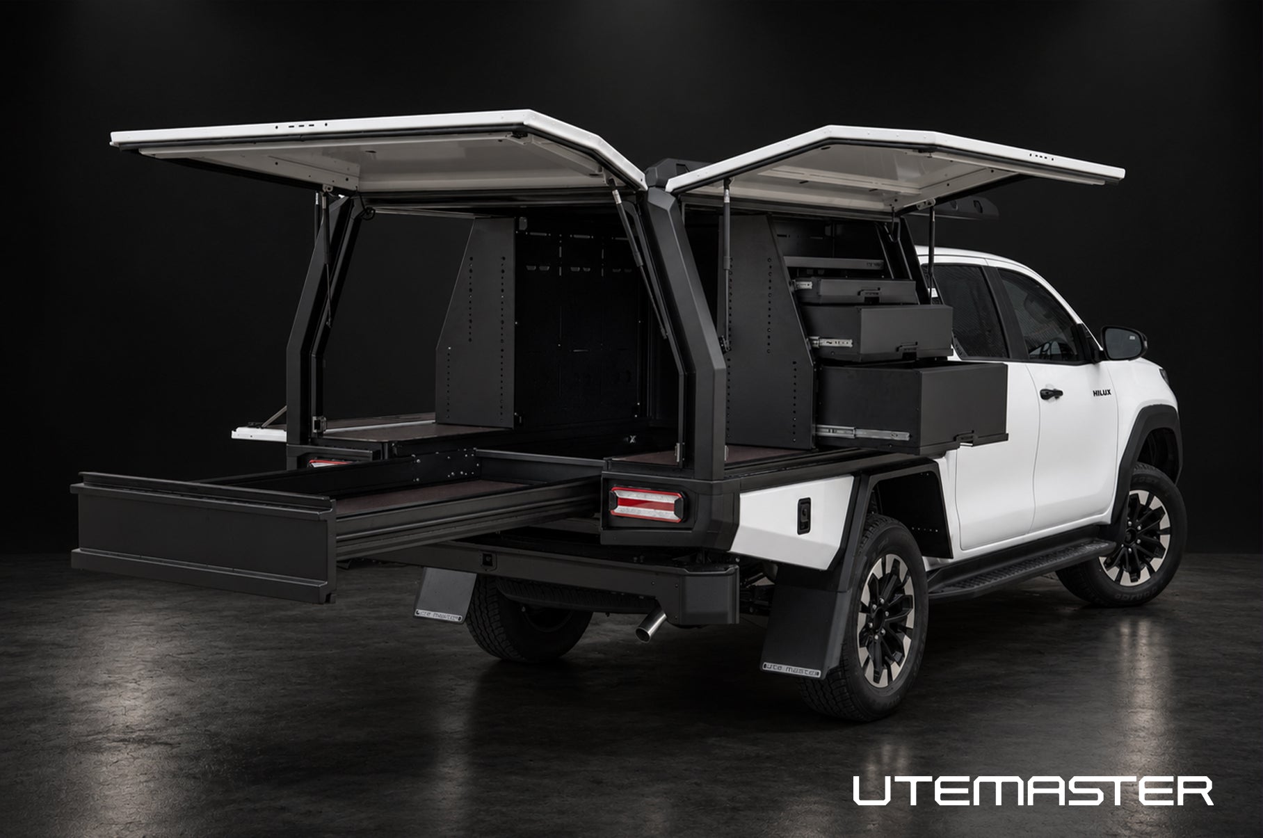 Toyota Hilux Full-Time Chassis Canopy